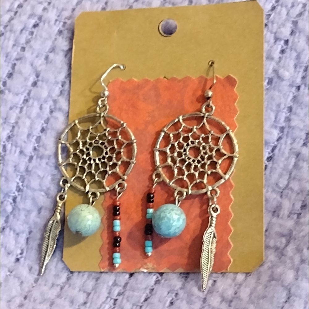 Dream catcher feather beaded native American silver turquoise earrings jewelry